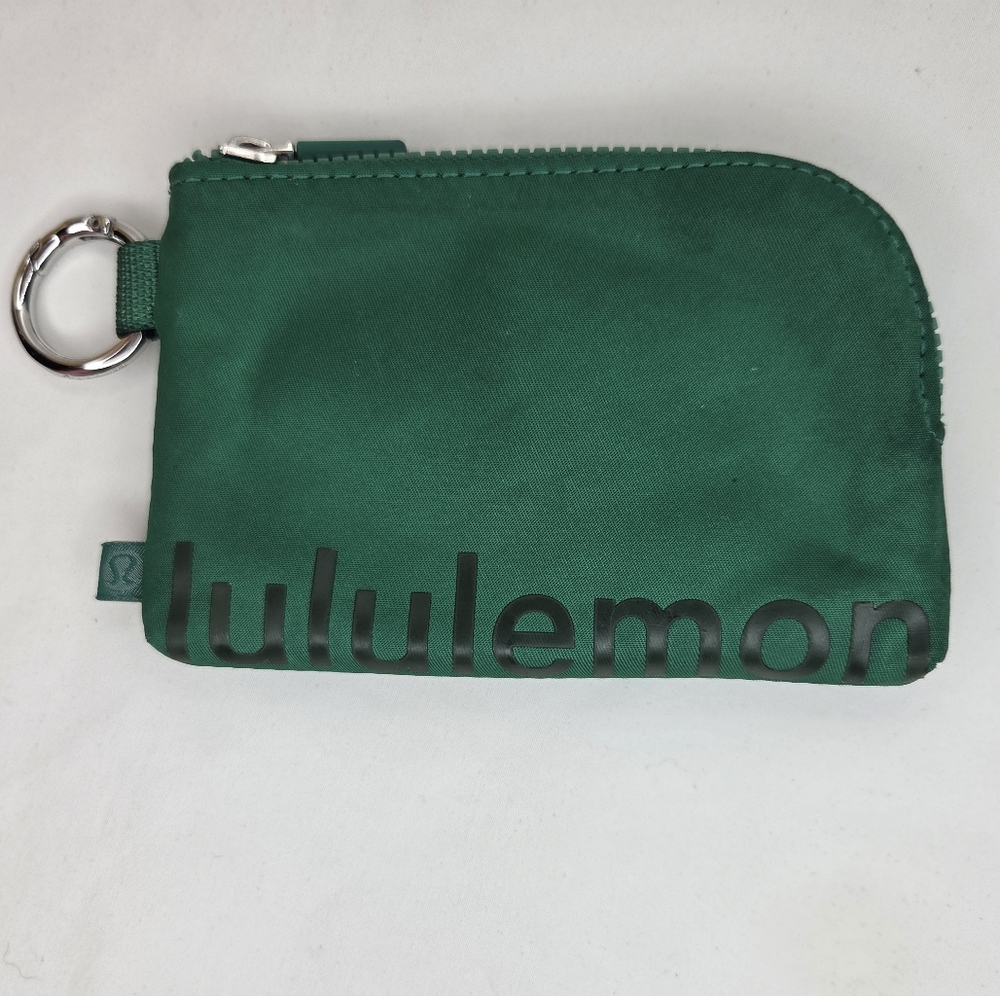 Lululemon Athletica Green Clippable Card Zipper Pouch